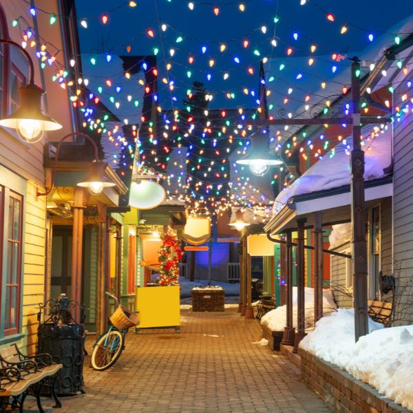 Commercial Christmas lighting Naperville IL – storefront window decorations